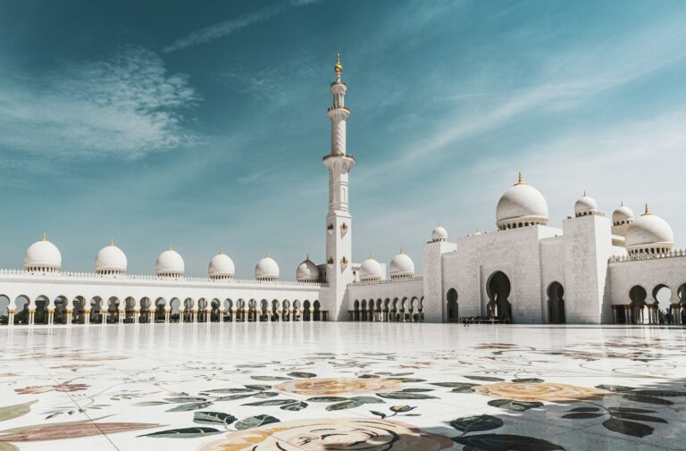 a large white building with Sheikh Zayed Mosque